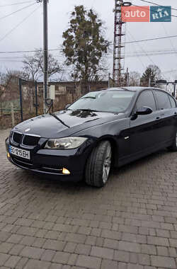 Седан BMW 3 Series 2005 в Острозі