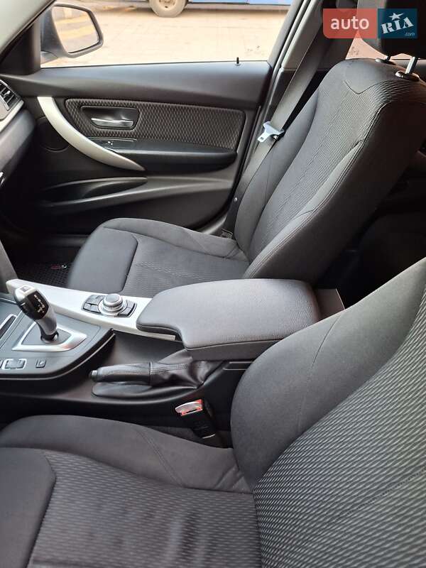 Універсал BMW 3 Series 2016 в Ковелі фото 13 Універсал BMW 3 Series 2016 в Ковелі