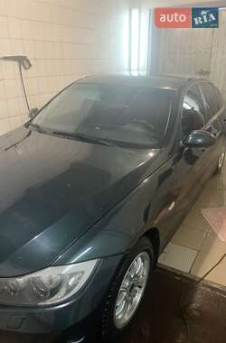 Седан BMW 3 Series 2006 в Харькове