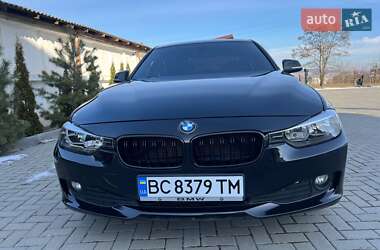 Седан BMW 3 Series 2015 в Золочеве