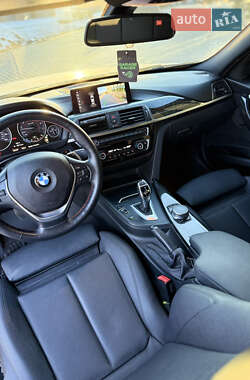 Седан BMW 3 Series 2017 в 