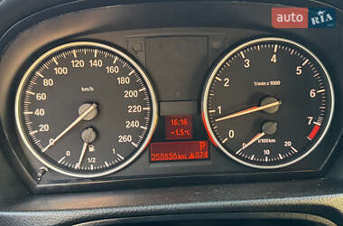Седан BMW 3 Series 2008 в 