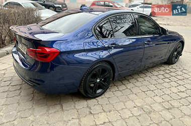 Седан BMW 3 Series 2017 в 