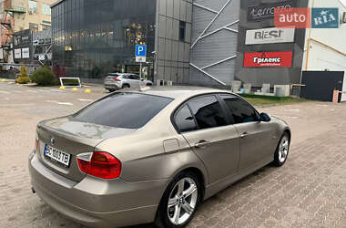 Седан BMW 3 Series 2007 в 