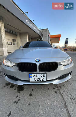 Седан BMW 3 Series 2013 в Дніпрі