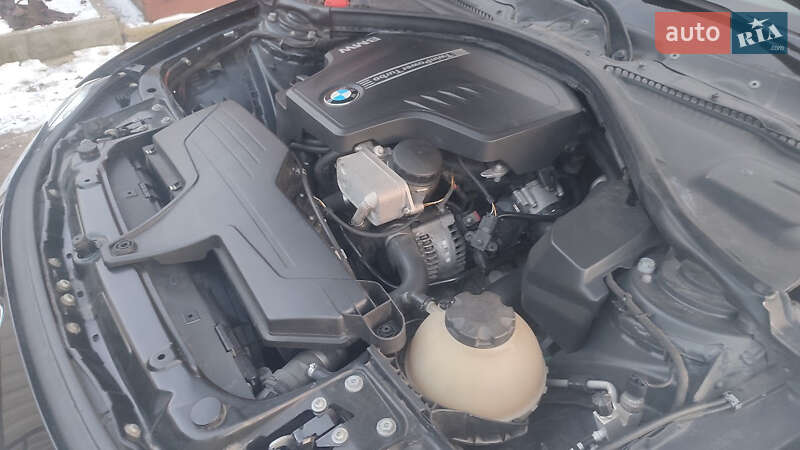 Седан BMW 3 Series 2014 в Умани