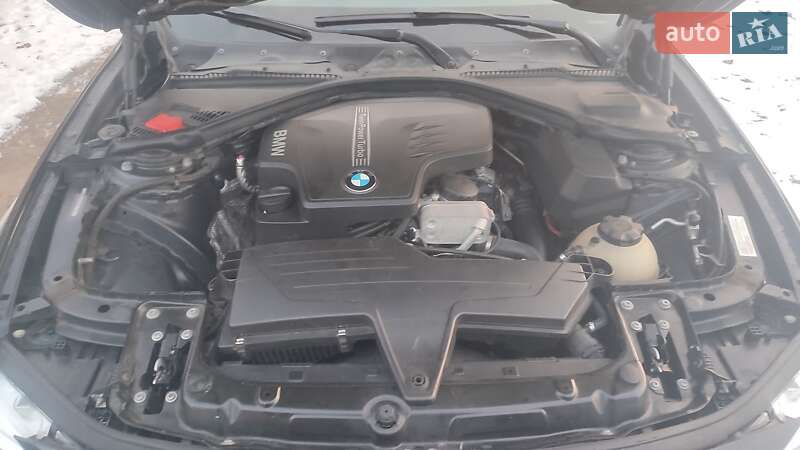 Седан BMW 3 Series 2014 в Умани