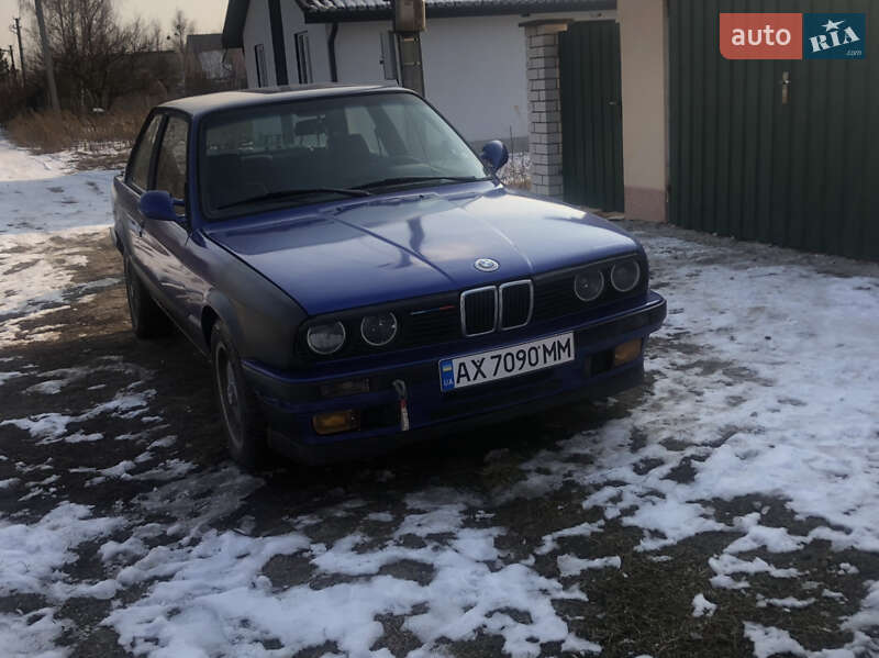 Купе BMW 3 Series 1985 в Києві