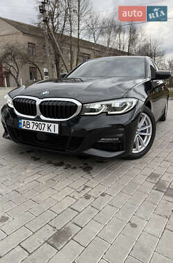 Седан BMW 3 Series 2019 в 