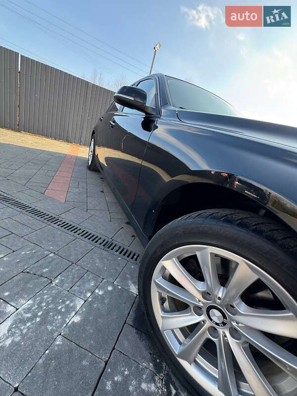 Седан BMW 3 Series 2013 в Дрогобыче фото 12 Седан BMW 3 Series 2013 в Дрогобыче