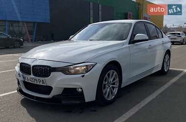 Седан BMW 3 Series 2016 в Києві