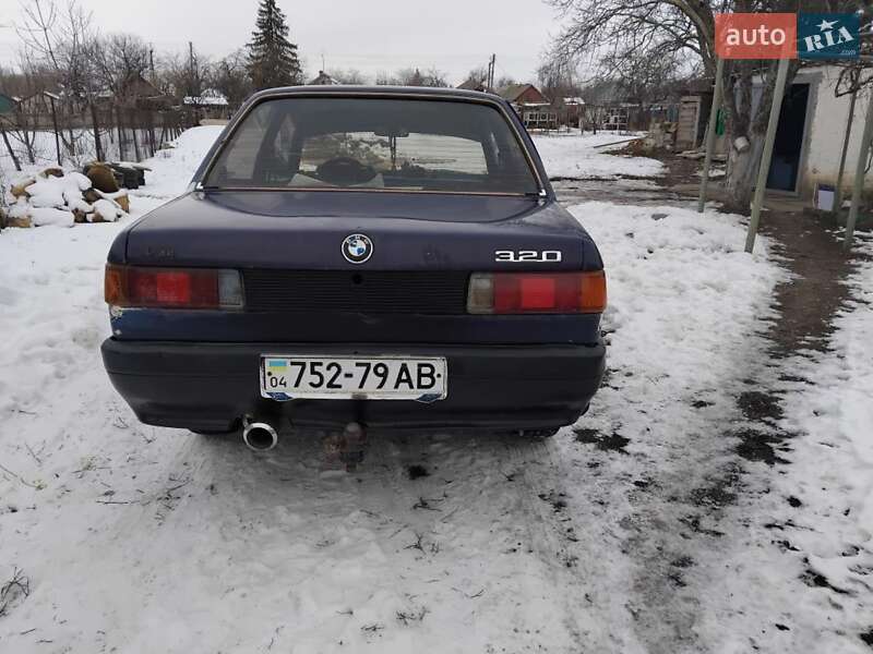 Купе BMW 3 Series 1979 в Изюме фото 5 Купе BMW 3 Series 1979 в Изюме
