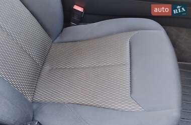Седан BMW 3 Series 2012 в 