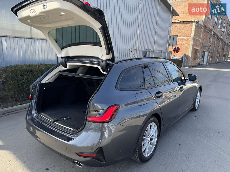 Универсал BMW 3 Series 2020 в Киеве фото 12 Универсал BMW 3 Series 2020 в Киеве