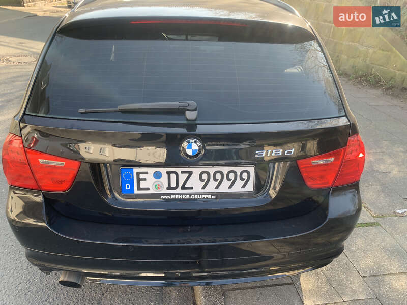 Универсал BMW 3 Series 2011 в Киеве фото 4 Универсал BMW 3 Series 2011 в Киеве