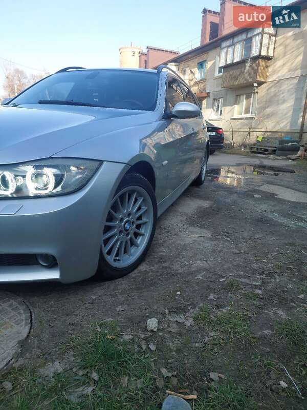 Універсал BMW 3 Series 2005 в Нових Петрівцях фото 15 Універсал BMW 3 Series 2005 в Нових Петрівцях