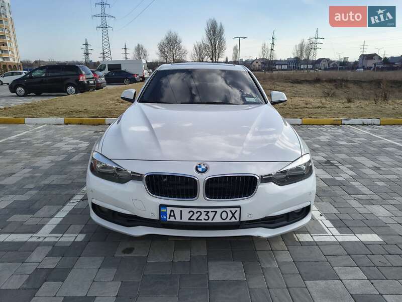 Седан BMW 3 Series 2016 в Ирпене