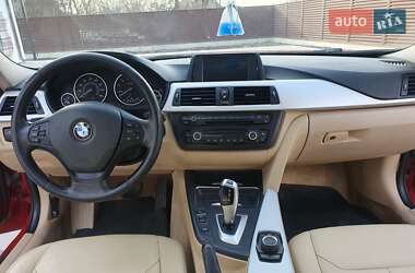 Седан BMW 3 Series 2012 в Золочеве