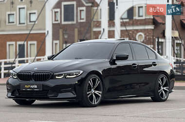 Седан BMW 3 Series 2019 в Киеве