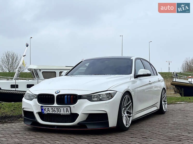 Седан BMW 3 Series 2014 в Шепетівці