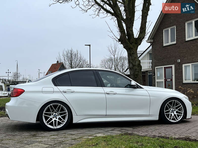 Седан BMW 3 Series 2014 в Шепетівці