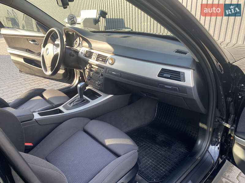 Универсал BMW 3 Series 2011 в Дрогобыче фото 9 Универсал BMW 3 Series 2011 в Дрогобыче