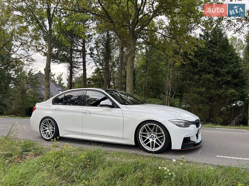Седан BMW 3 Series 2014 в Шепетівці