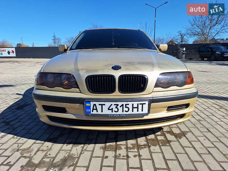 Седан BMW 3 Series 2000 в Івано-Франківську