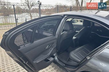 Седан BMW 3 Series 2021 в Киеве