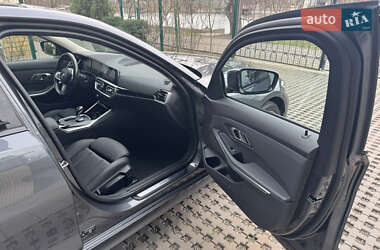 Седан BMW 3 Series 2021 в Киеве