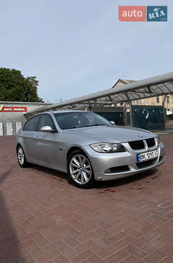 Седан BMW 3 Series 2005 в 