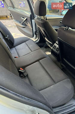 Седан BMW 3 Series 2005 в 
