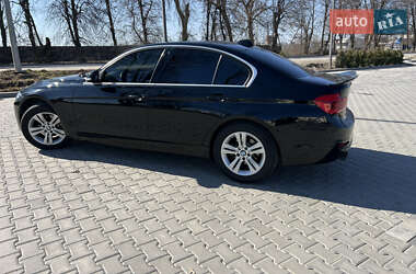 Седан BMW 3 Series 2017 в 