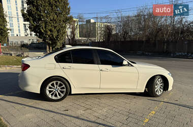 Седан BMW 3 Series 2016 в 