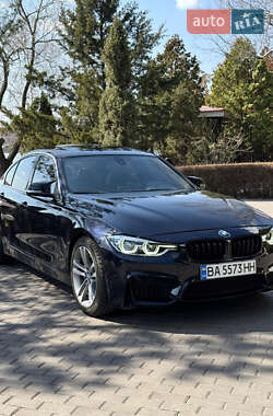 Седан BMW 3 Series 2015 в Кропивницком