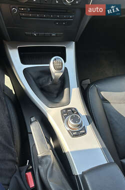 Универсал BMW 3 Series 2011 в 