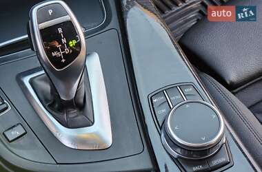 Седан BMW 3 Series 2017 в 