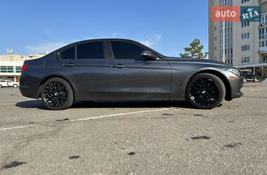 Седан BMW 3 Series 2012 в 