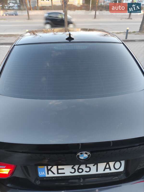 Седан BMW 3 Series 2011 в Каменском