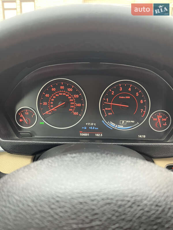 Седан BMW 3 Series 2016 в Кривом Роге