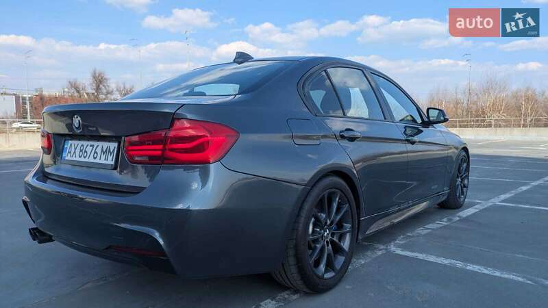 Седан BMW 3 Series 2016 в Киеве