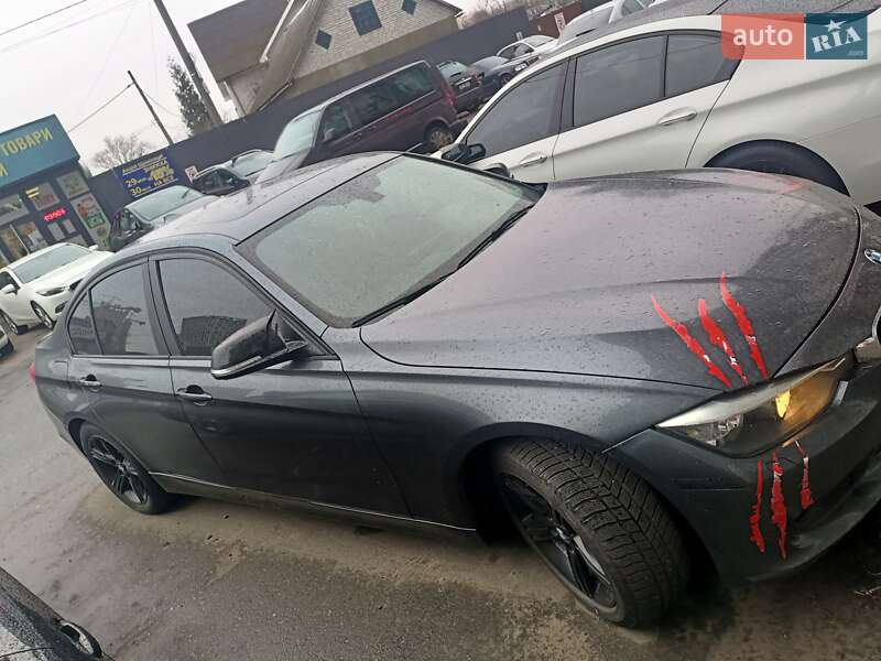 Седан BMW 3 Series 2015 в 