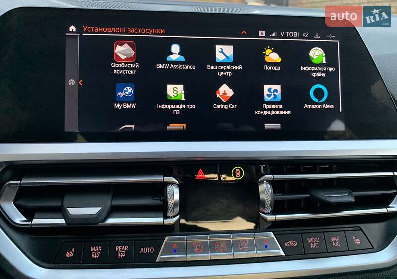 Седан BMW 3 Series 2019 в Львове