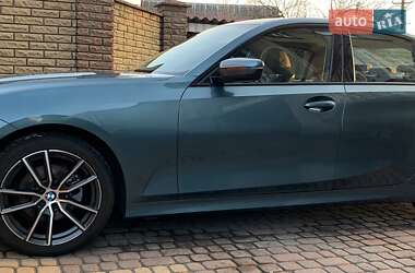 Седан BMW 3 Series 2019 в Львові