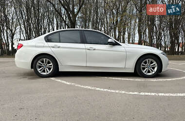 Седан BMW 3 Series 2016 в 