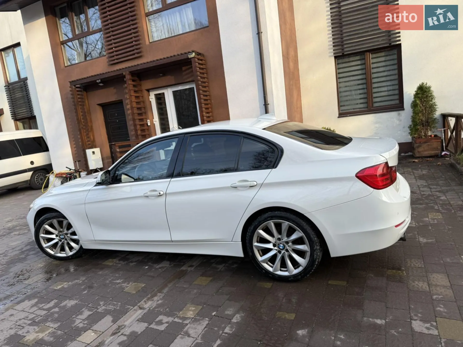 2015 BMW 3er - мініатюра 10