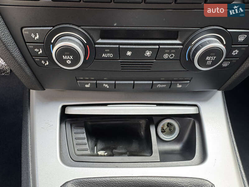 Універсал BMW 3 Series 2008 в Долині