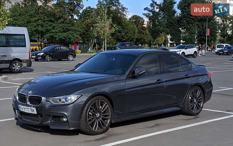 Седан BMW 3 Series 2014 в Києві