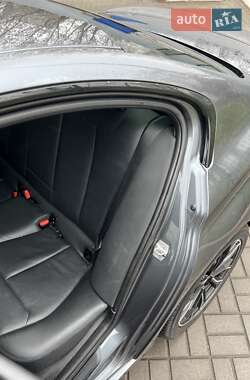 Седан BMW 3 Series 2014 в 