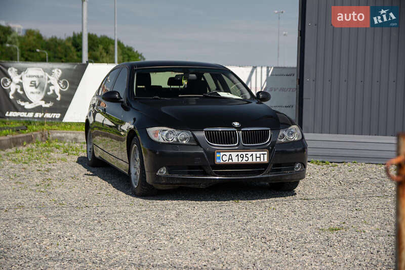 BMW 3 Series 2005